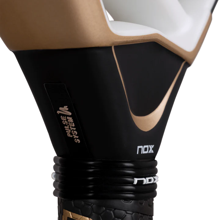 AT10 Luxury Genius 18K Alum 2026 by Agustin Tapia